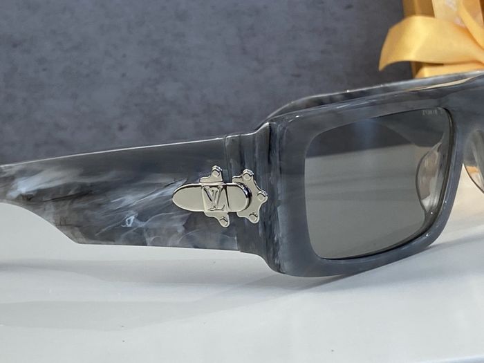 Louis Vuitton Sunglasses Top Quality LVS01256